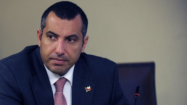 Caso Latam: UDI pidió que se remueva a fiscal Montes de investigación