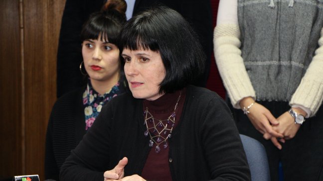 Roxana Pey dejó la Universidad de Aysén acusando un 