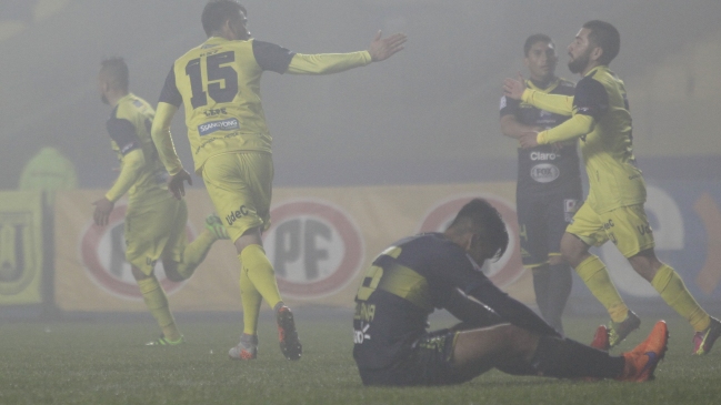 Universidad de Concepción reaccionó para rescatar un empate ante Everton