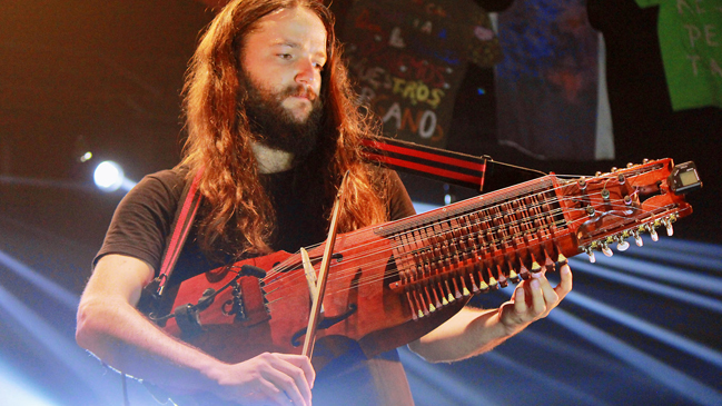 Nano Stern festejará sus 10 años de carrera con tres conciertos y un cancionero