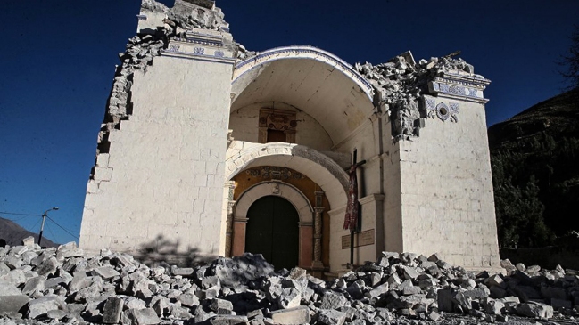 Al menos 250 turistas extranjeros evacuados de la zona de fuerte sismo en Perú