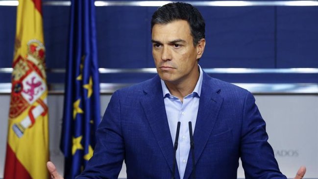 Socialistas reiteran el no a Rajoy y anuncian medidas si no fija investidura