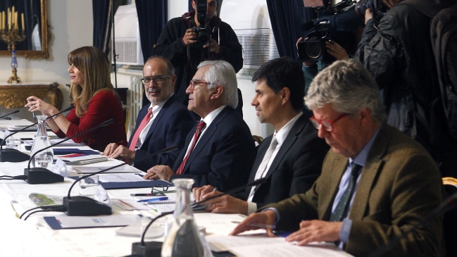 Gobierno anunció un Presupuesto 2017 