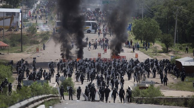 Policías federales mexicanos admitieron haber disparado contra profesores en Oaxaca