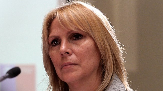 Lily Pérez: No tengo dudas de que hay parlamentarios adictos y que agreden a sus mujeres