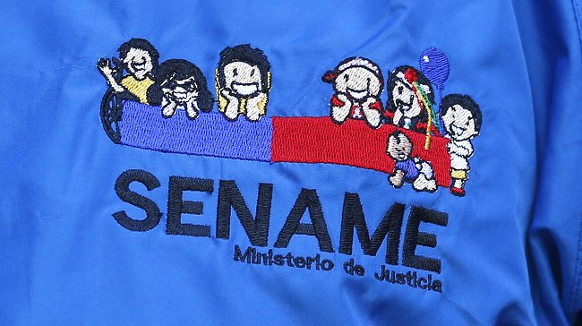 Funcionarios del Sename también paralizan en Puerto Montt