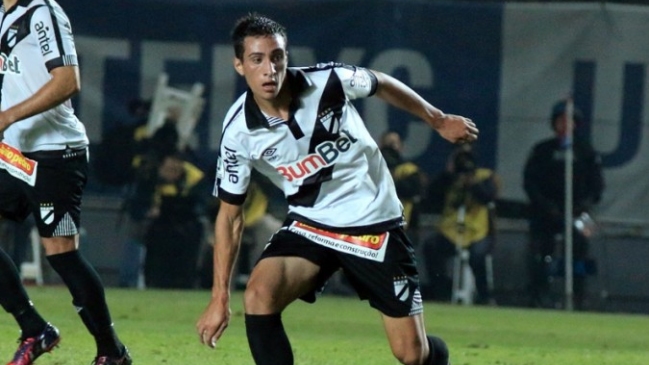 Sevilla fichó al uruguayo Cristian González para su filial