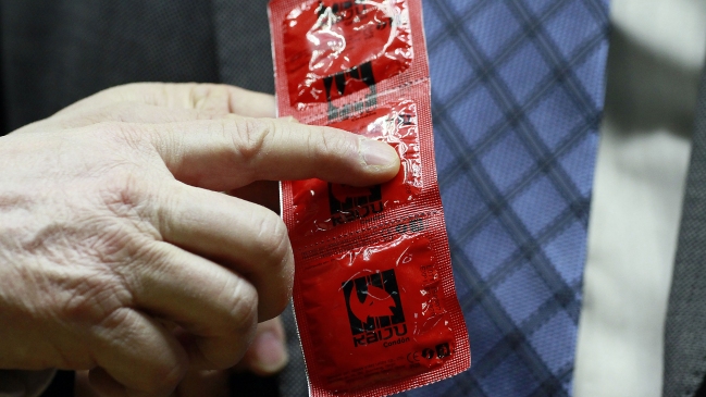 Ministerio de Salud decretó alerta sanitaria por fallas en condones chinos