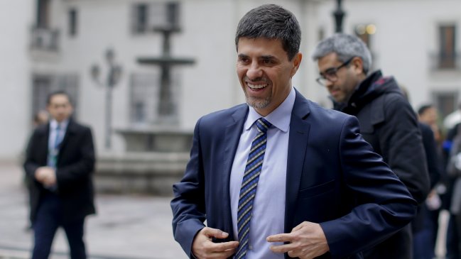 Gobierno: No existen mecanismos para verificar antecedentes previo a designaciones