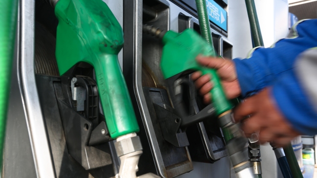 Todos los combustibles suben este jueves