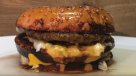 Esto sucede cuando arrojas ácido sobre una Big Mac