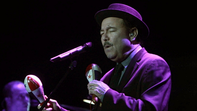 Llevan a un libro las disputas legales entre Willie Colón y Rubén Blades