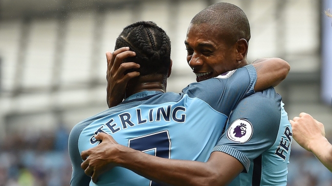 Manchester City venció a West Ham y trepó a la cima de la liga Premier