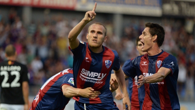 Juan Delgado jugó en la igualdad de Nástic ante Huesca por la segunda división española