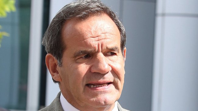 Allamand: Sería absurdo que la gente votara por candidatos de la Nueva Mayoría