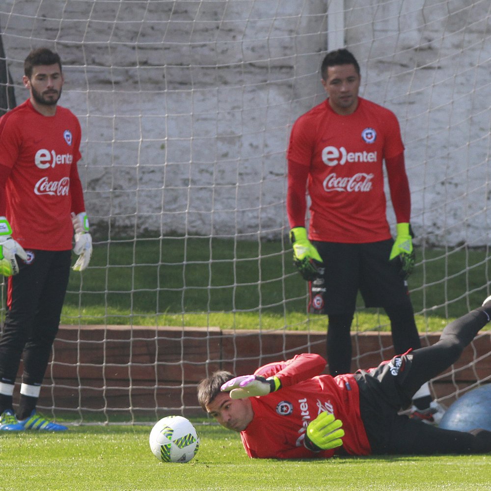 Vota por tu arquero para jugar ante Paraguay