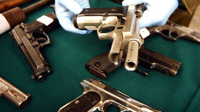 Informe policial revela existencia de más de 150 bandas armadas en Santiago