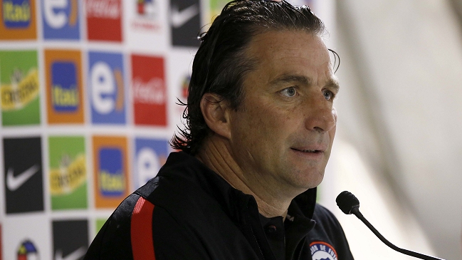 Juan Antonio Pizzi: El camino para vencer a Paraguay es jugar con humildad e intensidad