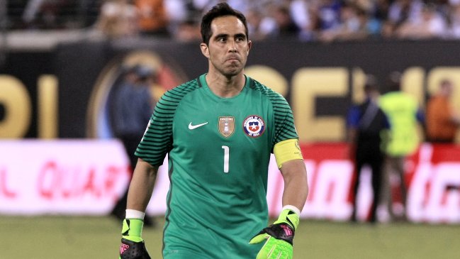 Andrés Fazio: Claudio Bravo sigue siendo el capitán y unos de los referentes de este equipo