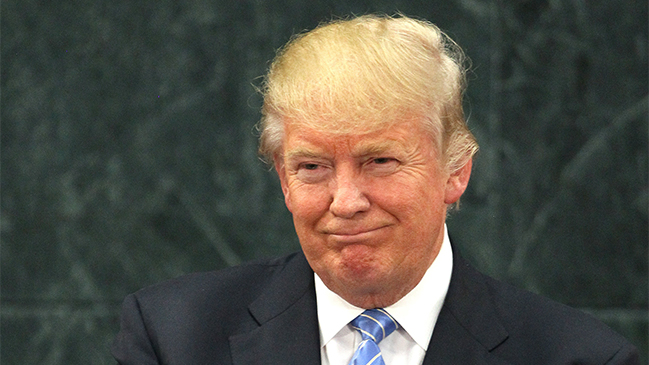 Asesores latinos de Trump dejan de apoyarlo tras su discurso de inmigración