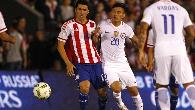Chile tropezó en su visita a Paraguay y retrocedió en las Clasificatorias a Rusia 2018