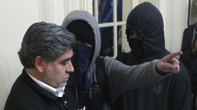 Tohá advierte que agresión a rector grafica el 