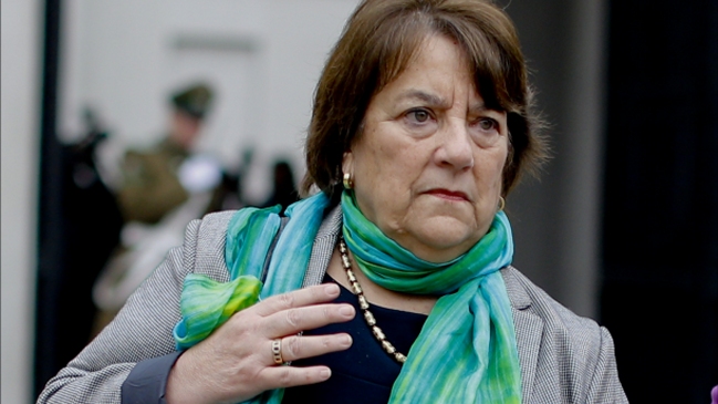 Ministra de Educación por agresión a rector: Es una situación de vandalismo