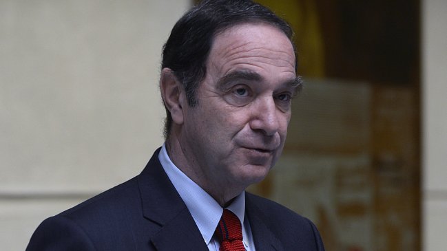 UDI: Ricardo Lagos no quiere que lo confundan con este Gobierno fracasado