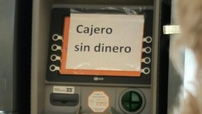 Denuncian masiva clonación de tarjetas bancarias en Providencia