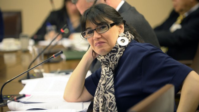 Este lunes se decide si procede acusación constitucional contra Blanco por Gendarmería