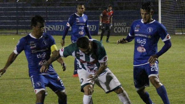 Isaac Díaz se fue expulsado en ajustado triunfo de Sol de América sobre Rubio Ñu