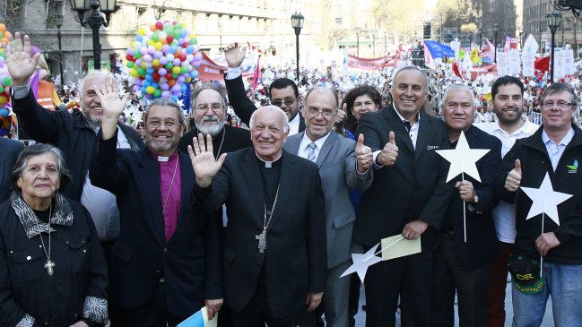 Organizadores cifraron en 100 mil los asistentes a la 