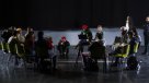 Comunas de la Región Metropolitana se toman el GAM con gran performance teatral