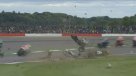 El duro choque entre Loris Baz y Aleix Espargaró en el MotoGP