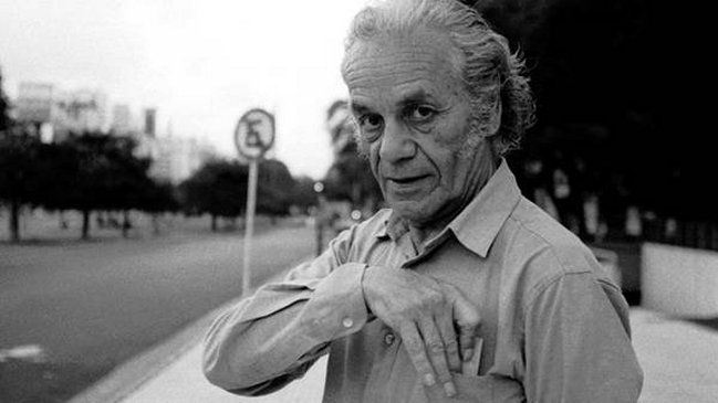 Redes Sociales revientan de saludos a Nicanor Parra en su 102 cumpleaños