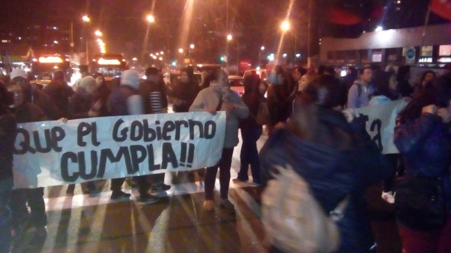 Representantes del Movimiento Ukamau volvieron a cortar el tránsito en la Alameda