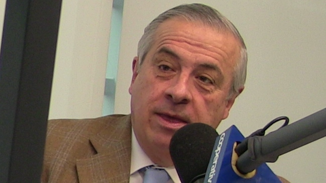 Mañalich acusó a consejero del Banco Central de estar 