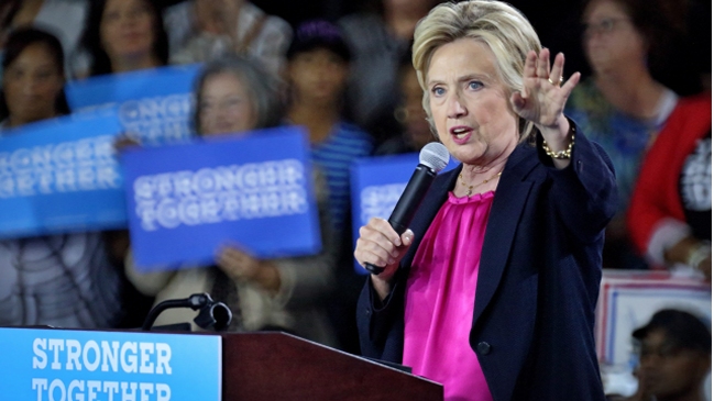 Clinton: Elogios de Trump a Putin son 