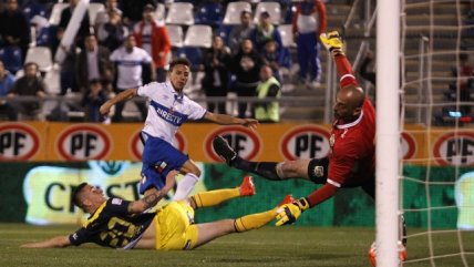Diego Buonanotte marcó para la tranquilidad de la UC ante Everton
