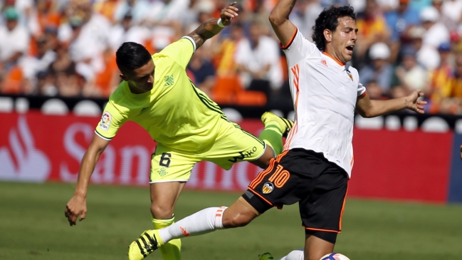 Real Betis con Felipe Gutiérrez logró agónica victoria en su visita a Valencia