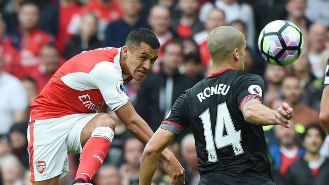 Wenger anunció que Arsenal iniciará negociaciones para extender contrato de Alexis