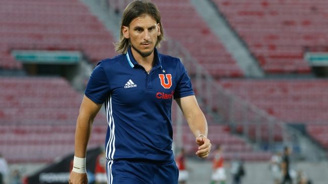 El Centro Deportivo Azul fue objeto de rayados contra Beccacece y el directorio de U. de Chile