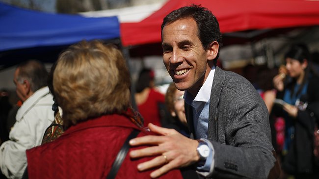 Presidenciables de Chile Vamos se suman a la campaña de Alessandri en Santiago