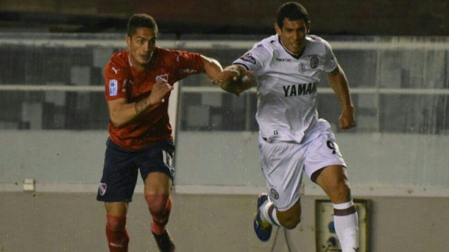 Independiente derrotó otra vez a Lanús y se metió a octavos de la Copa Sudamericana