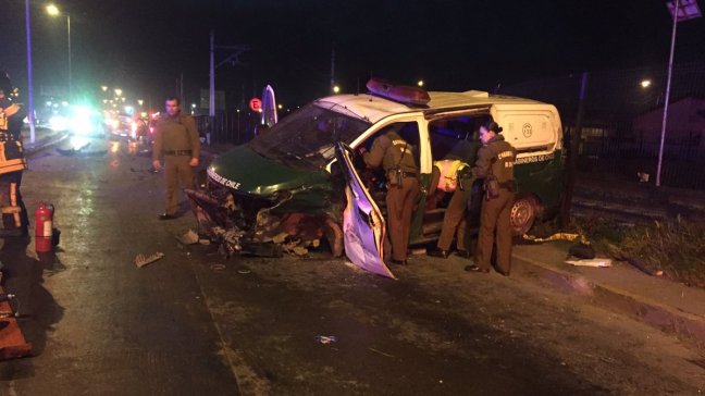 Choque en San Pedro de la Paz dejó a tres carabineros lesionados