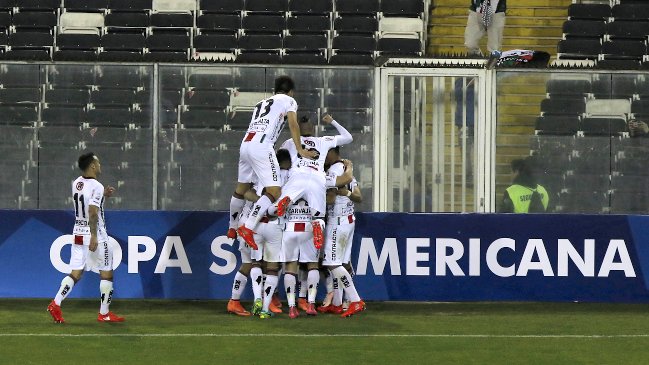Palestino avanzó con autoridad a octavos de final de la Copa Sudamericana