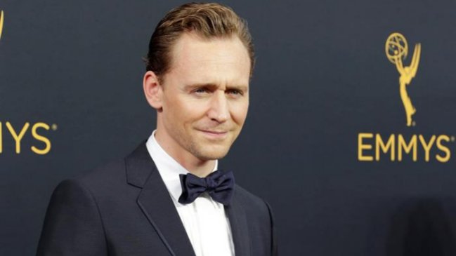 Tom Hiddleston aseguró que todavía es amigo de Taylor Swift