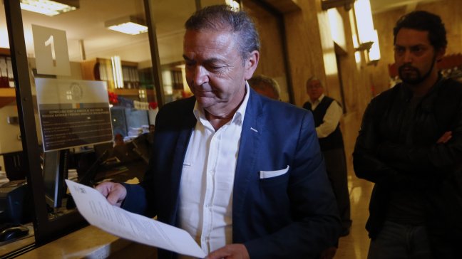 Candidato por Ñuñoa recurrió a Contraloría por viaje de Helia Molina con Bachelet