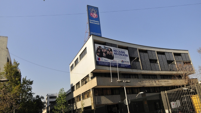 Alcaldesa Tohá: Le haría muy bien al Instituto Nacional recibir niñas