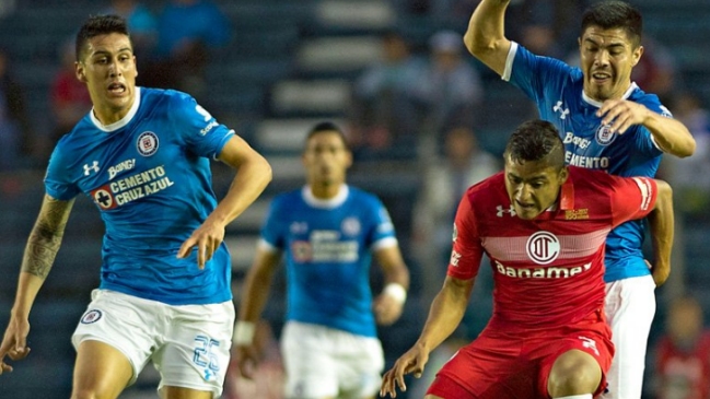 Osvaldo González festejó en visita de Toluca a Cruz Azul de Roco y Silva